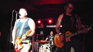 Reno Divorce playing &quot;Won&#39;t Say No,&quot; at The Larimer Lounge on 8/7/2016