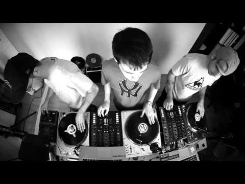 Plastic Sunday - Flavour G'z & Dj Zeus