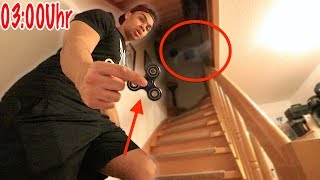 DREHE NIEMALS EINEN FIDGET SPINNER UM 3 UHR NACHTS !!! (GEIST)