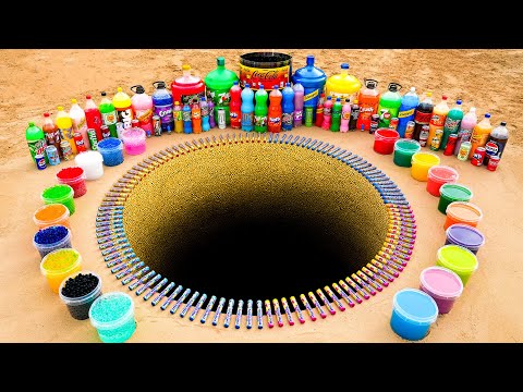 EXPERIMENT: Giant Balloons from Toothpaste Eruption with Giant Coca Cola, 7up, Mtn Dew vs Mentos