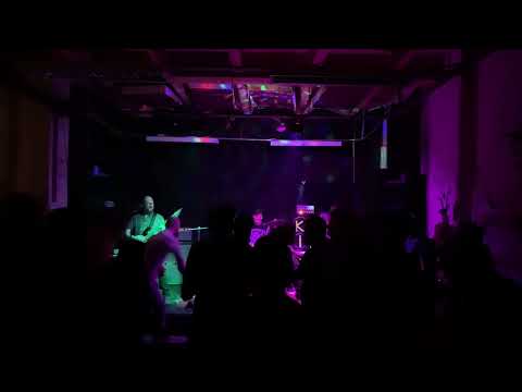 Mass//Reaction feat Dini  @ Kripta