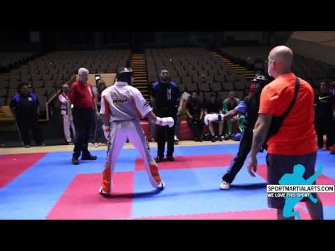 2015 Blitz Mayan Challenge  Carlos Cataya v Leo Valdivia - Sparring Grands