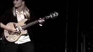 Jeff Beck & Jennifer Batten - Led Boots