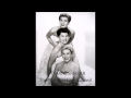 The Andrews Sisters - Lovely Night (1947) - The Andrews Sisters Brasil The Andrews Sisters - Lovely Night (1947)