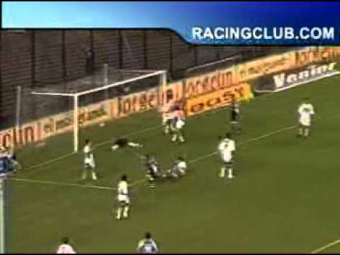 Apertura 2003 / Racing 4 - Atl. Rafaela 1 / Gol de Andrés Orozco