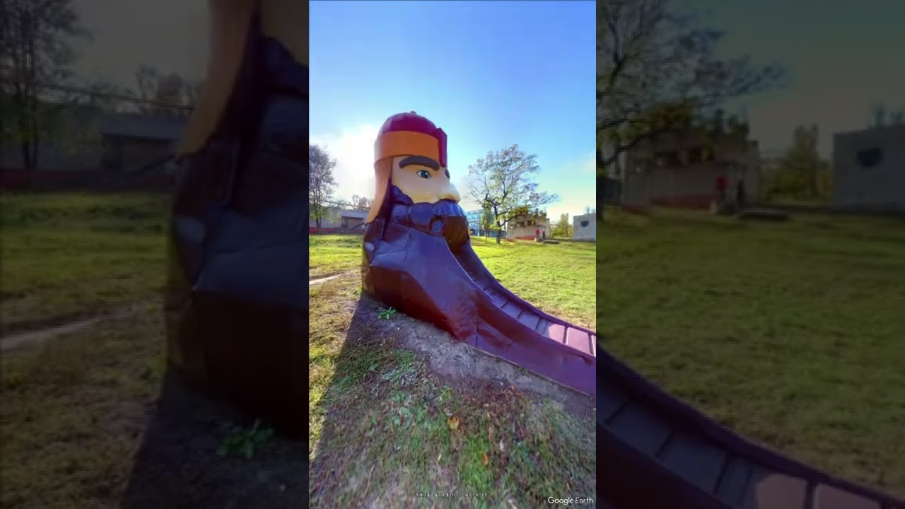 【飛び出しそうな猫】Google Earthで見つけた