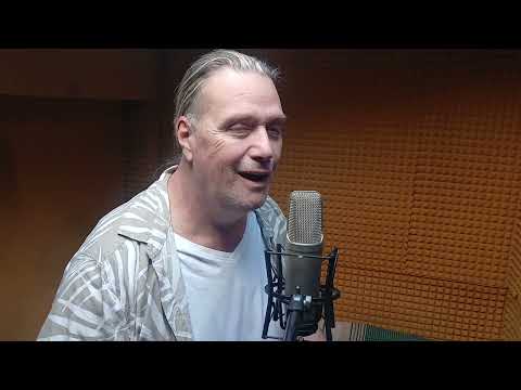 Штом те видов се заљубив, Елизабета,Сите ми велат срекен си (Од Љупчо Јовановски)