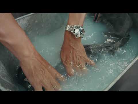HOW TO WASH YOUR SELVEDGE DENIM