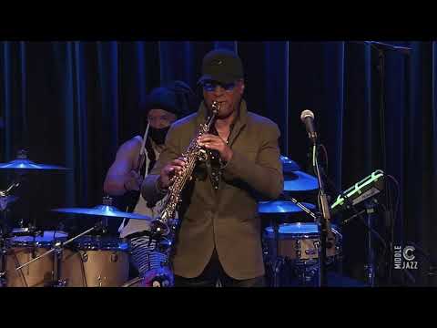 Romantica, by MARION MEADOWS live at Middle C Jazz May 2025