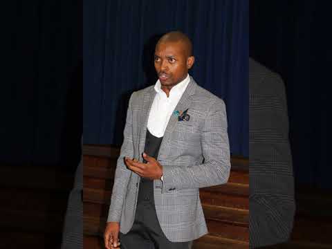 Mlindi Pato - E la storia solita del pastore..."[L'arlesiana", Francesco Cilea]