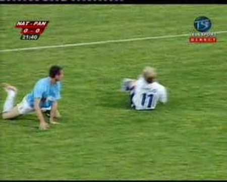 Video / FC Naţional - Pandurii / Orac obtine penalty (21)