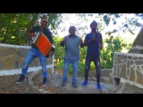 HERDEROS CODÉ DI DONA -  FIDJU MATXO (Oficial videoclipe 2019)