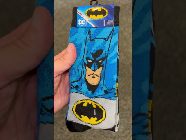Vídeo relacionado con soxo DC Comics The Batman Zapatillas Casa Hombre Invierno Divertidas Cómodas Pantuflas 43/44 Batman Zapatillas + Calcetines 40-45