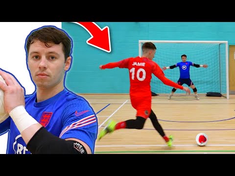 I Took 100 Shots vs PRO FUTSAL Goalkeeper & Scored ___ Goals! (Football)