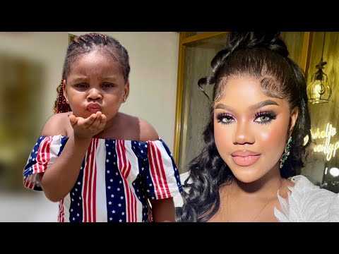 DAVINA AND THE NEW HOUSEMAID