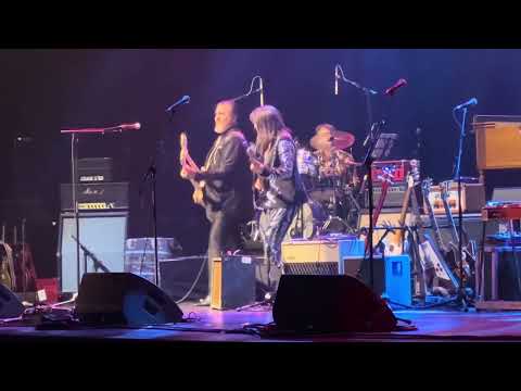 Gordie Johnson - When You Dance I Can Really Love - LIVE at Massey Hall