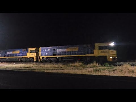 7MP5 PN down "Linfox Express" (4x NRs, 97P), Melbourne to Perth, 2120, 28/2/26, Murtoa VIC 