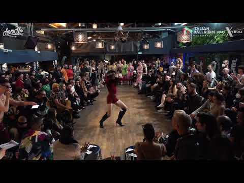 The Ultra Ball – Bq Vogue Fem