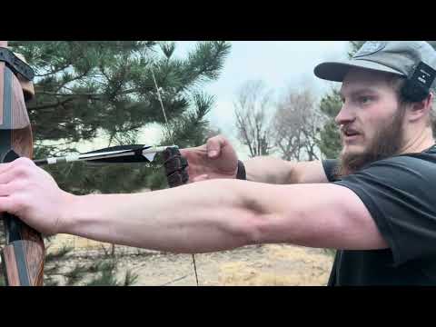 Beginners Guide to Aiming a Traditional Longbow