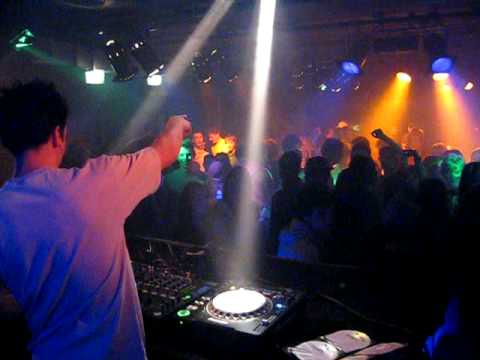 Laidback Luke dropping his collabration with Diplo - Hey!