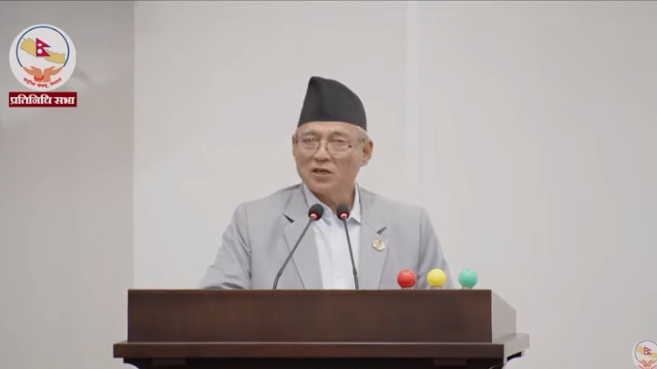 संसदमा बादलको प्रश्नैप्रश्न