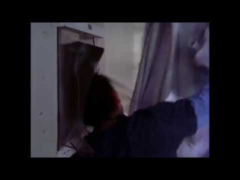 Scrubs scene - JD bumps his head into glass