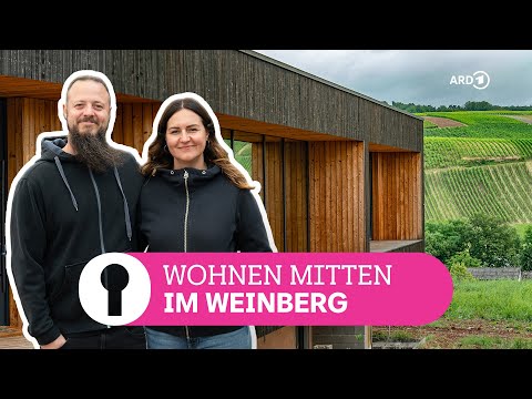 Familie baut sich modernes Holzhaus mitten in der Natur | ARD Room Tour
