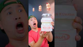 Download lagu Minum Yakult Kecil, Sedang, Besar🍼 #asmr #mukbang #makansesuaiemoji #drinkwater mp3