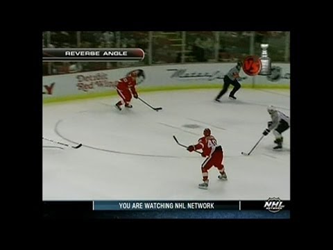2008 Playoffs: Nsh @ Det - Game 1 Highlights (VS)