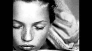 All I have to do is dream - Rita Wilson