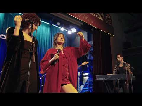 Nyssa - The Mystery (Live)