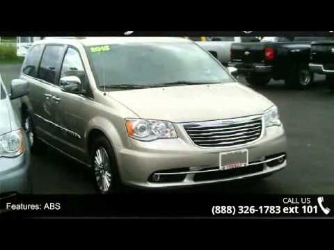 2015 Chrysler Town & Country Limited Platinum - Friendly ...