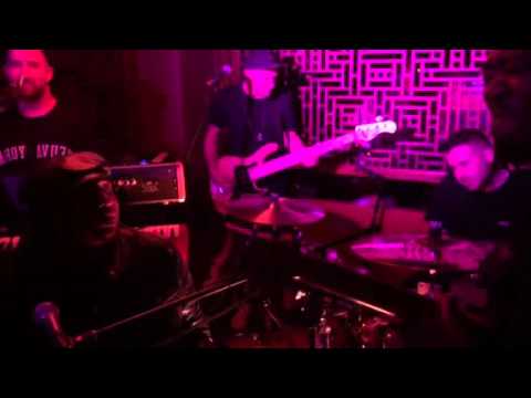 Isaiah sharkey jams at the beatdown Melbourne