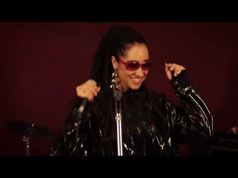 Alika live session for Fuerza Skatex 20202