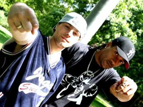 GROSSES K feat RAMIZ & ASANA  - Literatur