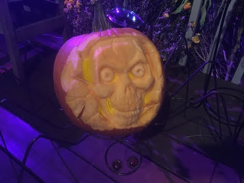 How to carve a Pumpkin like a Pro