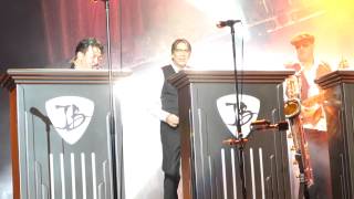 Joe Bonamassa & The 3 Kings Band-  "Boogie Woogie Woman" at the L.A. Greek Theater, Aug. 29, 2015