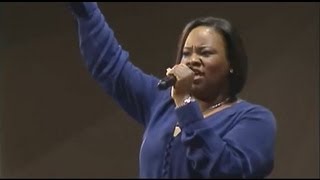 "Break Every Chain" Tasha Cobbs, First Baptist Church of Glenarden