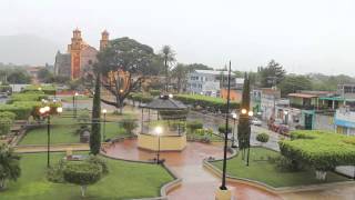preview picture of video 'Lluvia en Tepalcingo'