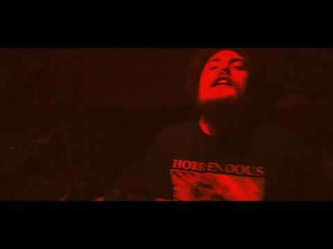 nAvvvi - TEENAGE ANGST (OFFICIAL VIDEO)