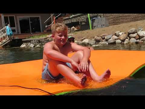 Rubber Dockie "Duckling" 9x6 ft Floating Water Mat Set Up And Use