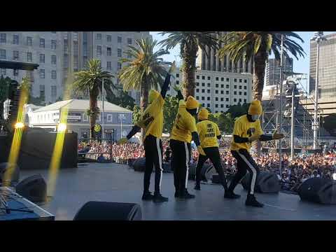 Festival Light Switch On 2019 - Behind the scenes- Unknown Dance Crew