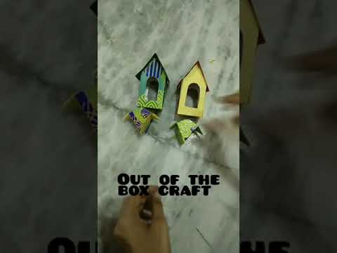 easy wall hanging idea using frooti pack.