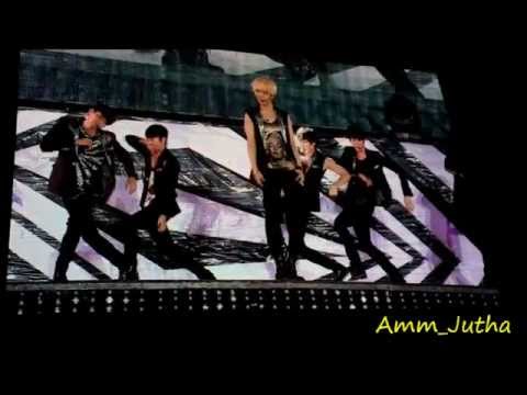 [Fancam] 121125 SMTOWN BKK - Super Junior - Sexy Free & Single