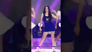 Download lagu Nancy dancer / kacha badam song 😍 / Nancy momoland new Whatsapp status #shorts #nancy #trending mp3