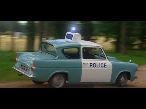Heartbeat - Shoot Out - Police Cars Responding