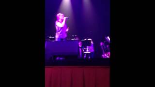 Kerry Ellis and Nicky Sweetland "I know him so well" rehearsal