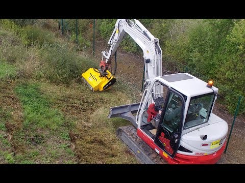 Erdészeti szárzúzó - bózótvágó - mulcsozó földmunkagépekre - Rabaud Xylor