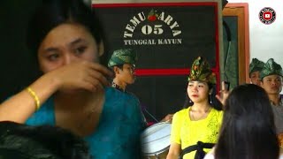 Download lagu Wanita ini meneteskan air mata saat Temu karya 05 nabuh pamit di sumbawa mp3