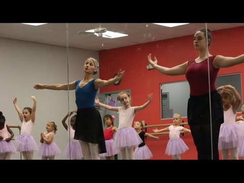 Kids get on pointe at Ballerina summer camp